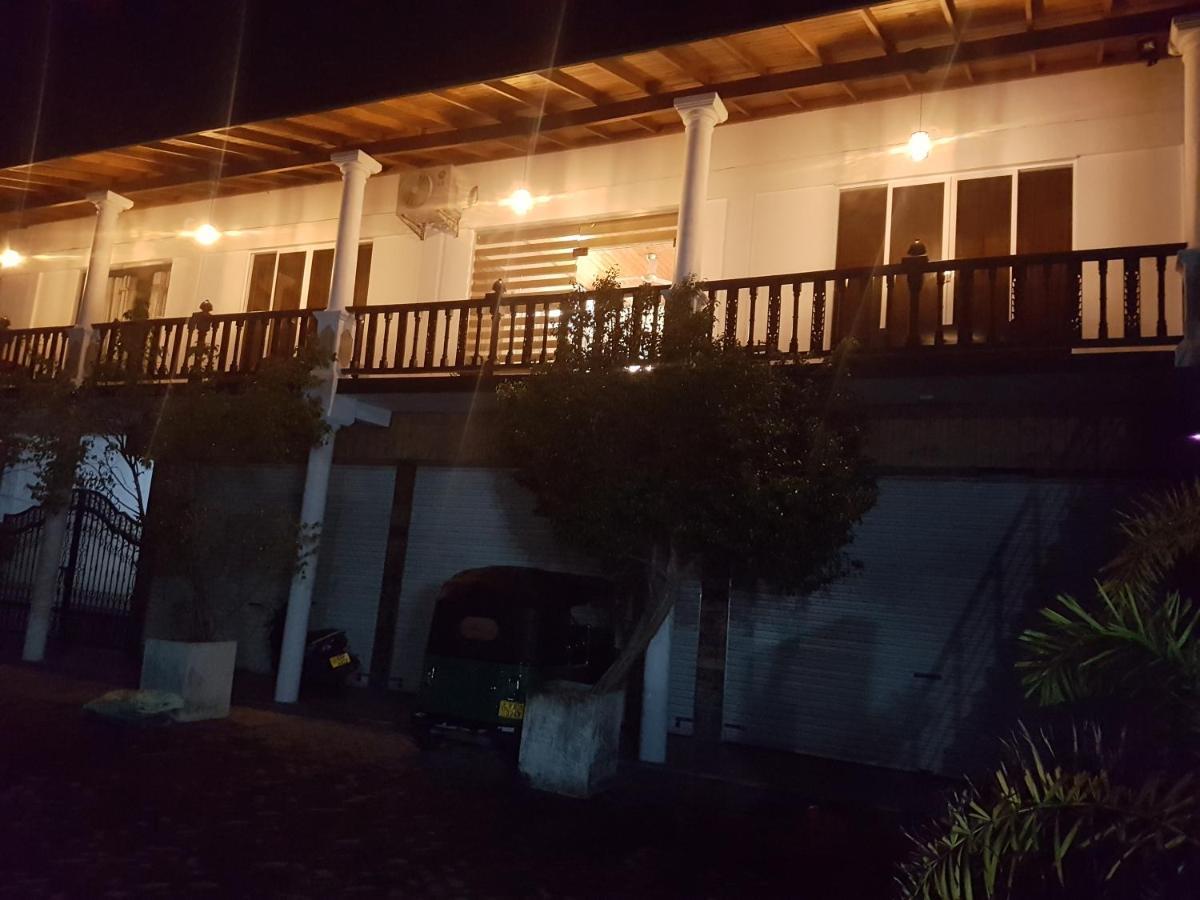Gg Lodge Mirissa Εξωτερικό φωτογραφία