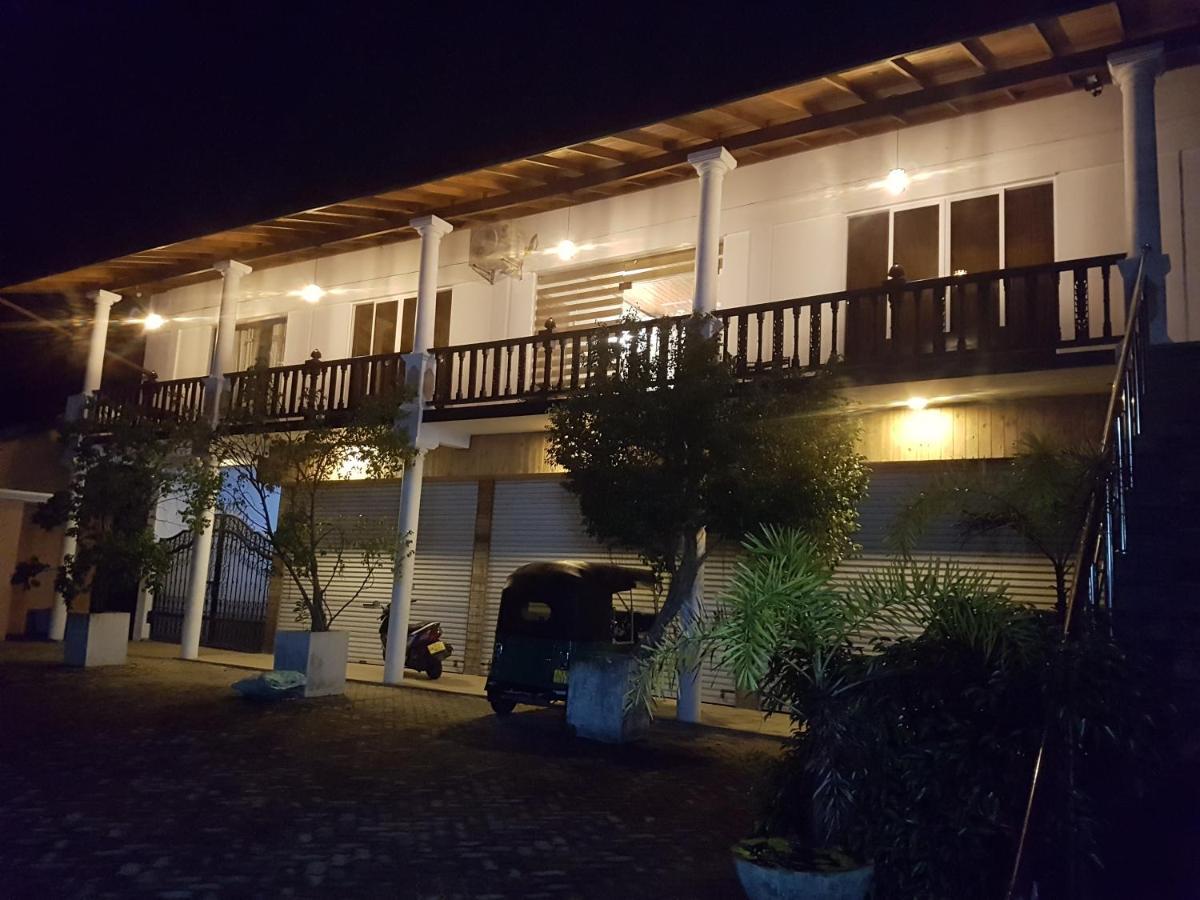 Gg Lodge Mirissa Εξωτερικό φωτογραφία